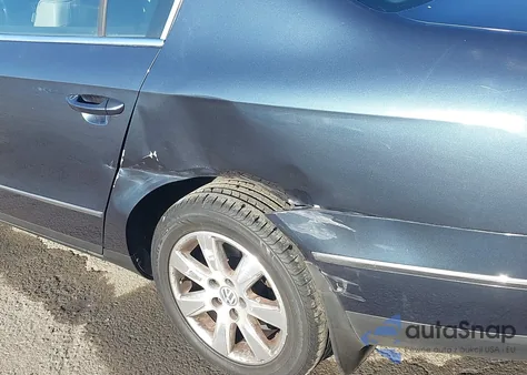 2006 Volkswagen Passat 2.0T from USA, damaged, VIN WVWEK73C66P068348